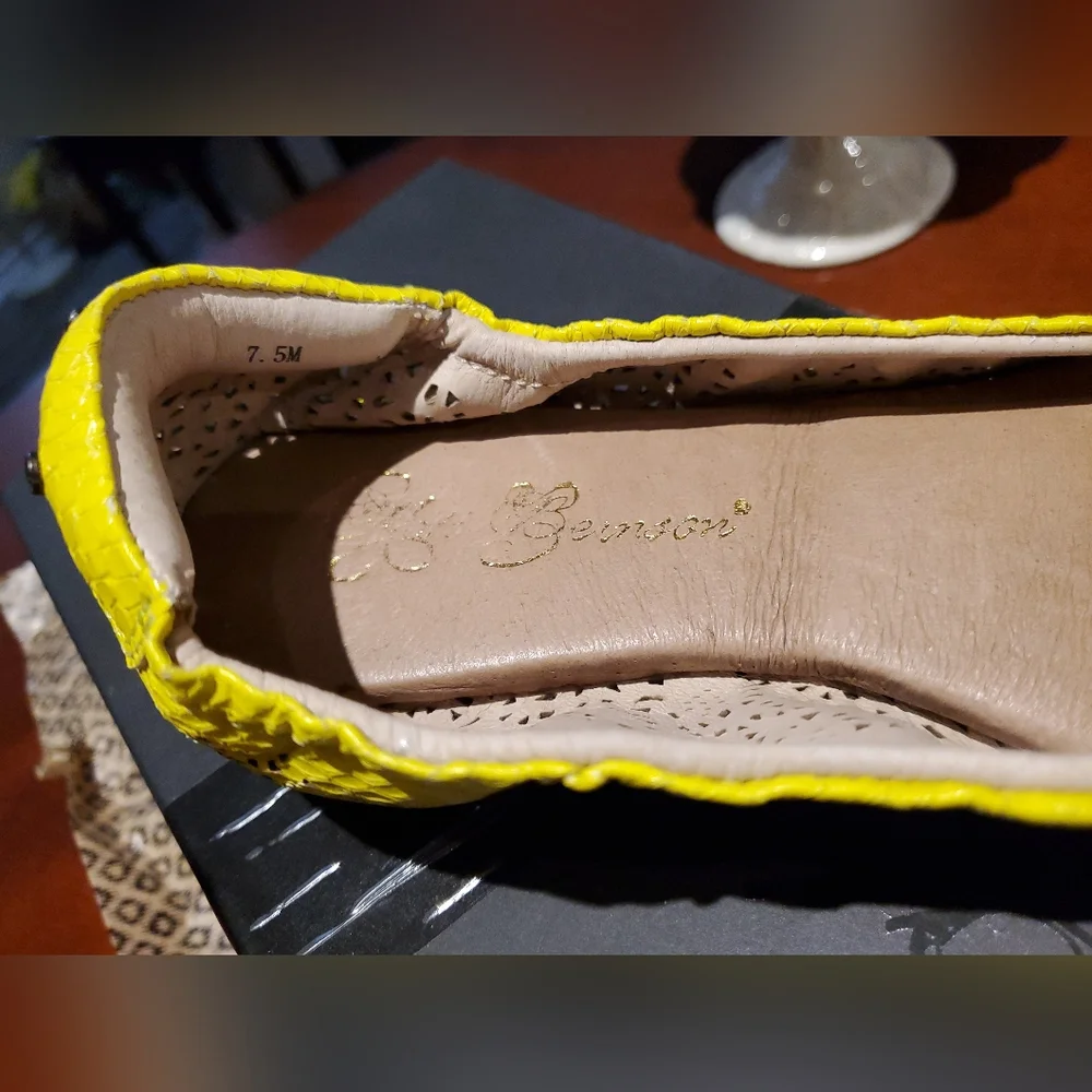 Matt Bernson Waverly Laser Leather Flats size 7.5 NIB - Picture 6 of 10